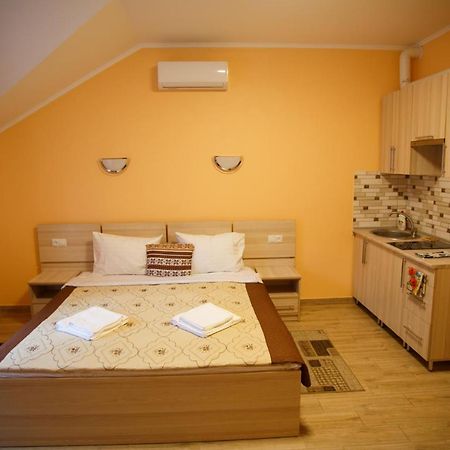 Apartamento Золота Поляна Exterior foto